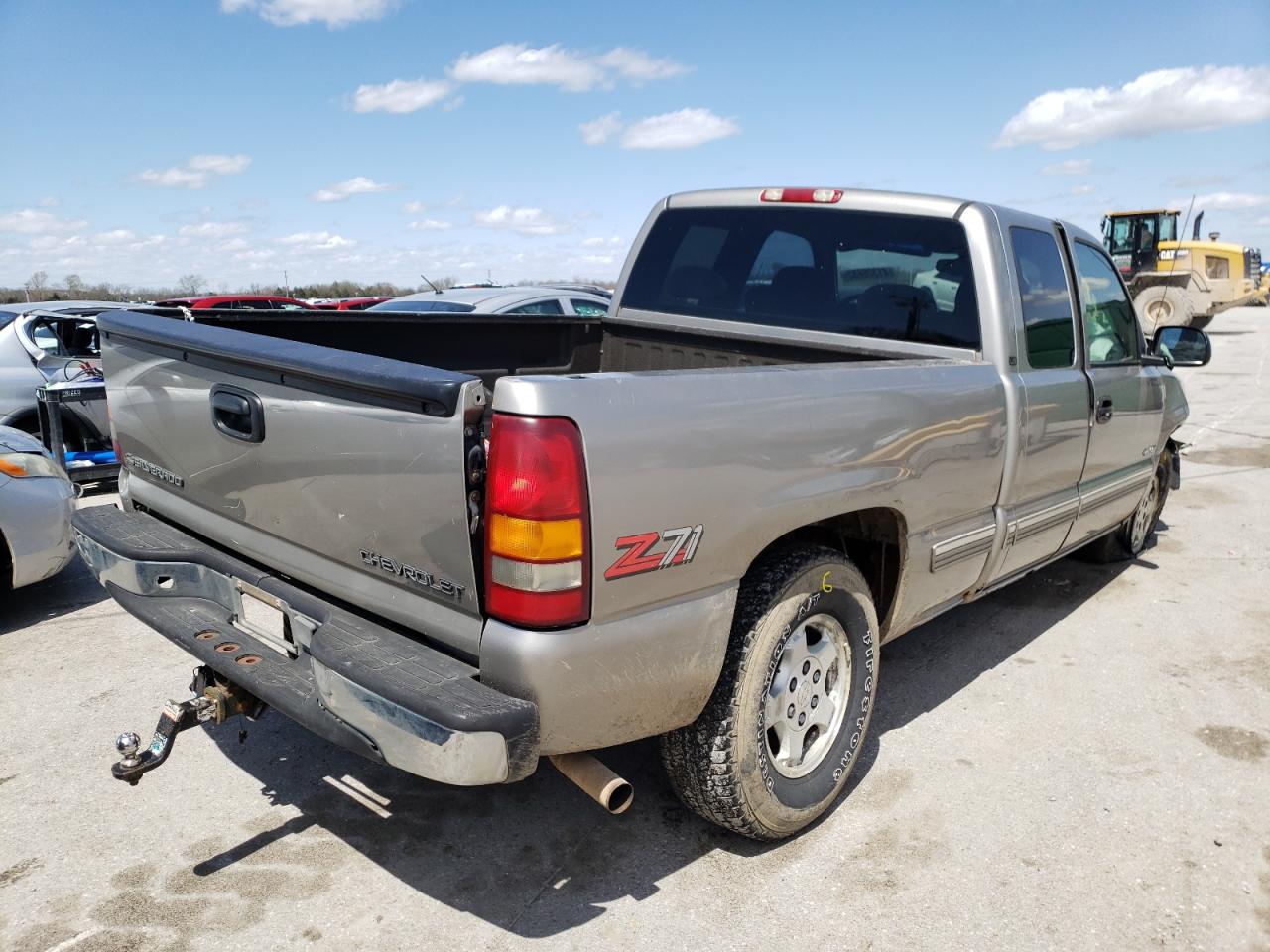 Photo 4 from auction – 2000 CHEVROLET SILVERADO with VIN 2GCEK19T5Y1156134