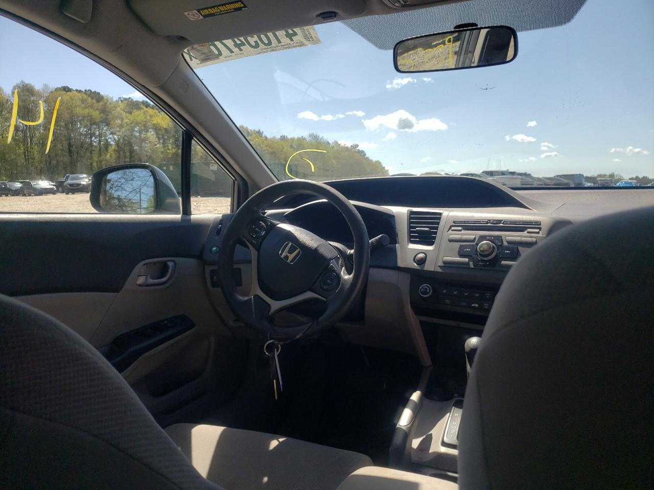 Photo 9 from auction – 2012 HONDA CIVIC LX with VIN 2HGFB2F56CH306379