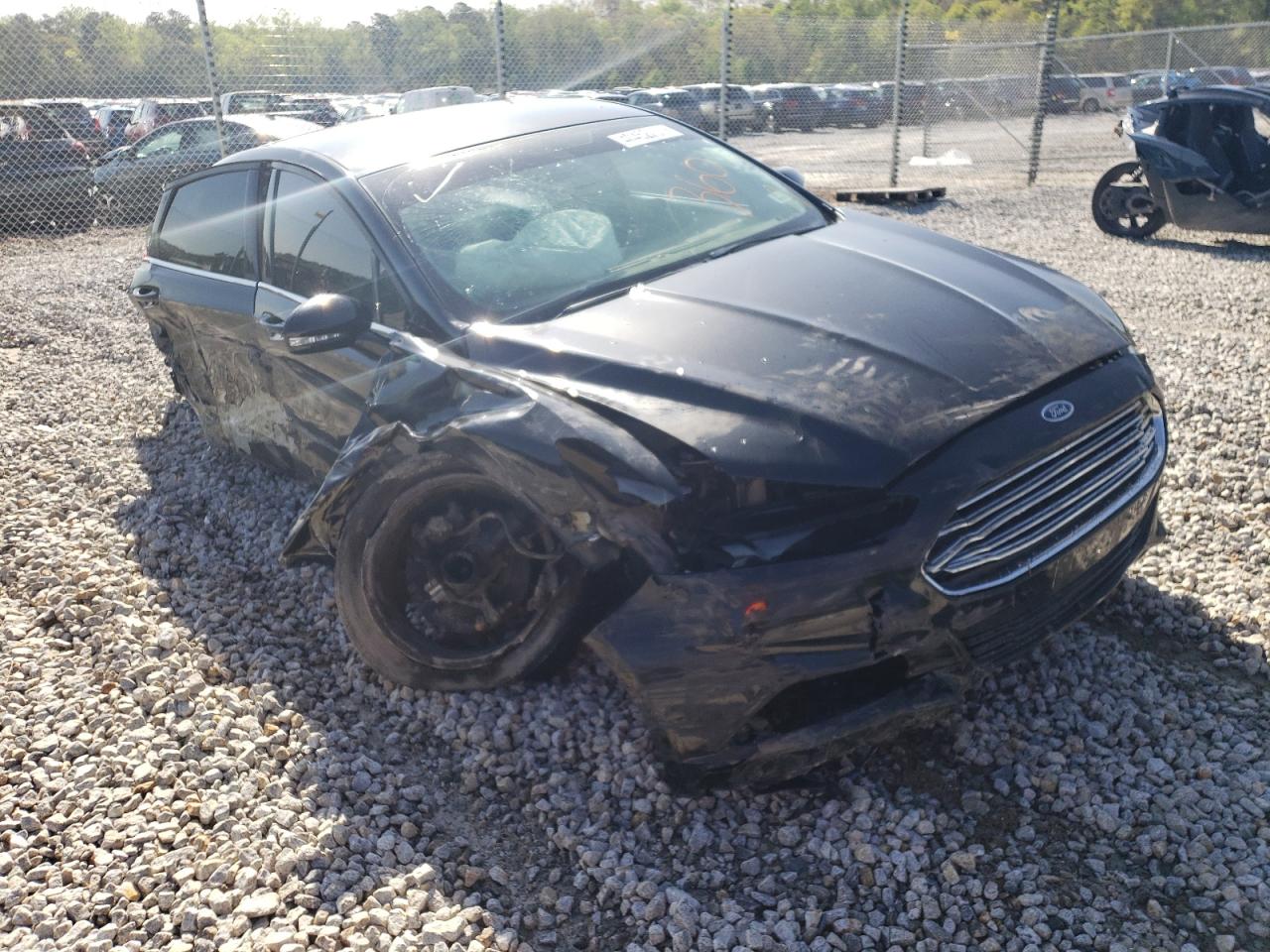 FORD FUSION SE 2016 with VIN 3FA6P0H7XGR128334 - Photo from auction