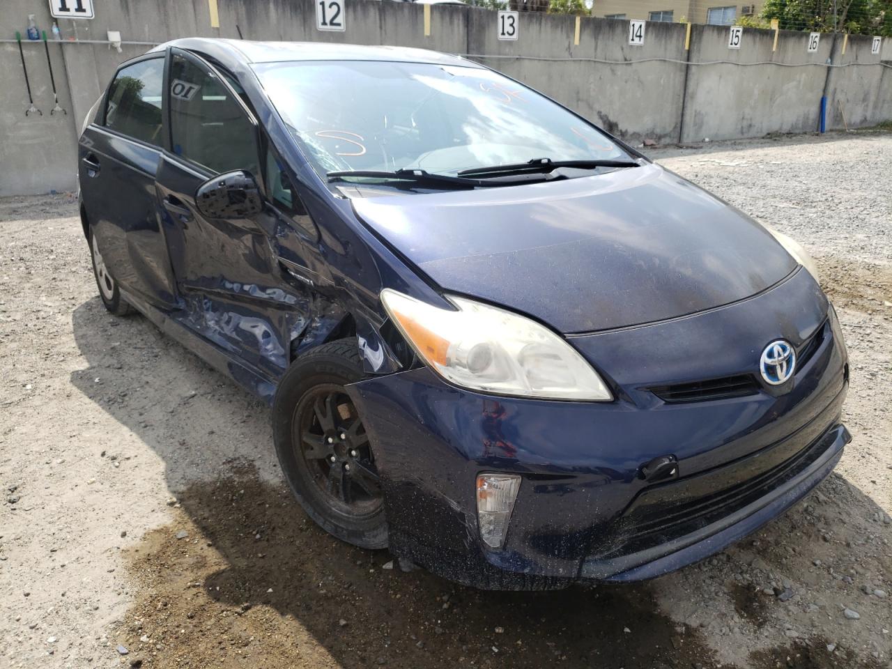 TOYOTA PRIUS 2013 with VIN JTDKN3DU4D0353453 - Photo from auction
