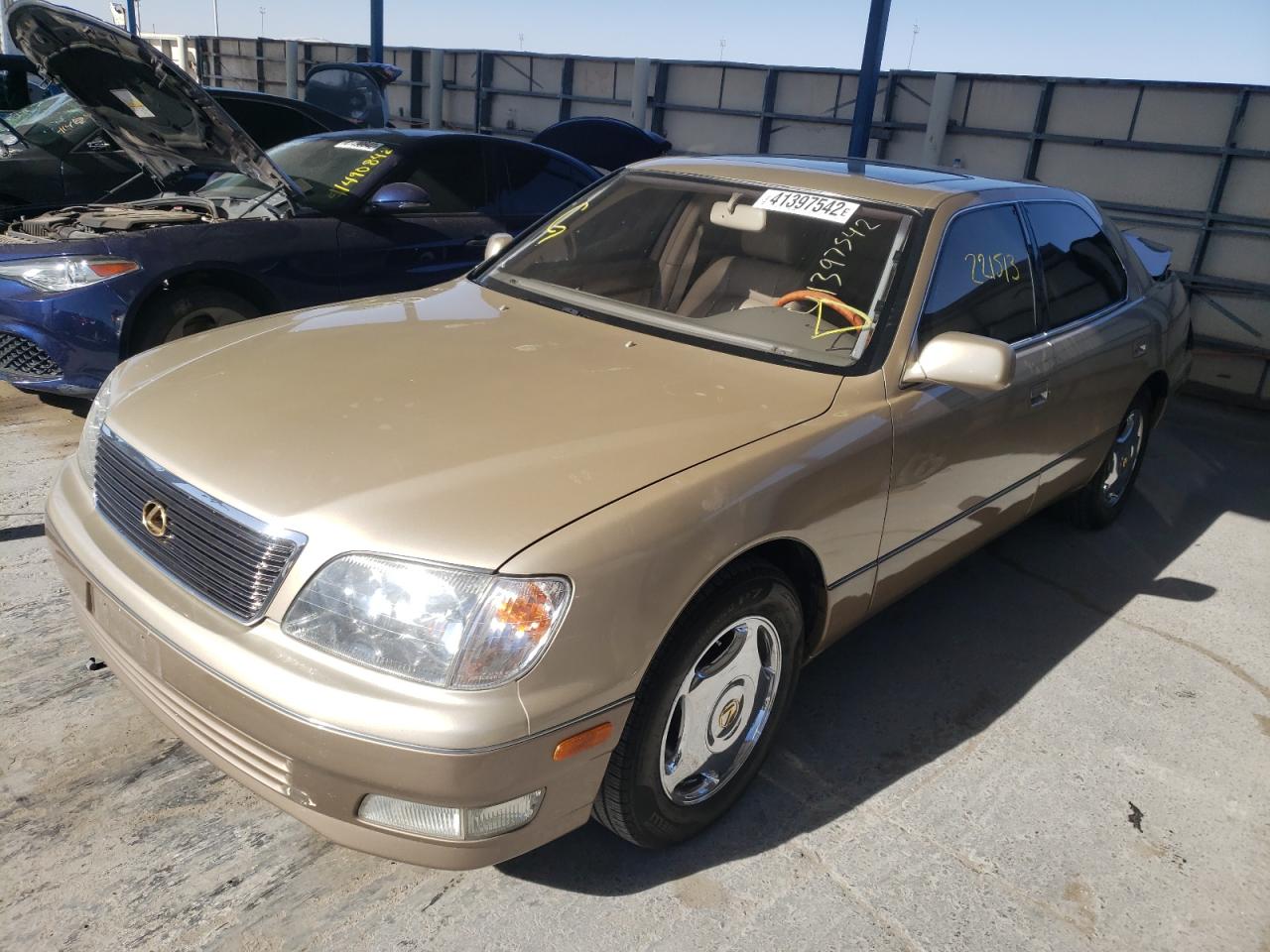 Photo 2 from auction – 2000 LEXUS LS 400 with VIN JT8BH28F6Y0168077