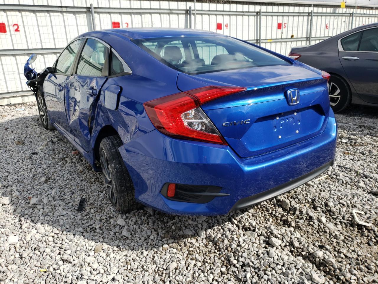 Photo 3 from auction – 2016 HONDA CIVIC EX with VIN 19XFC2F70GE077342