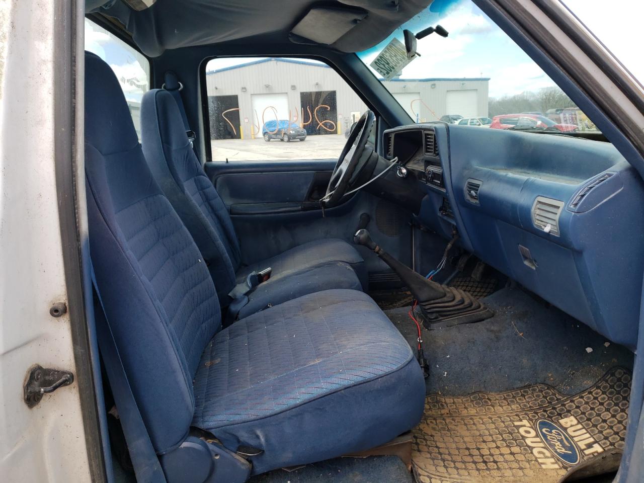 Photo 5 from auction – 1994 FORD RANGER with VIN 1FTCR10A3RUD87067