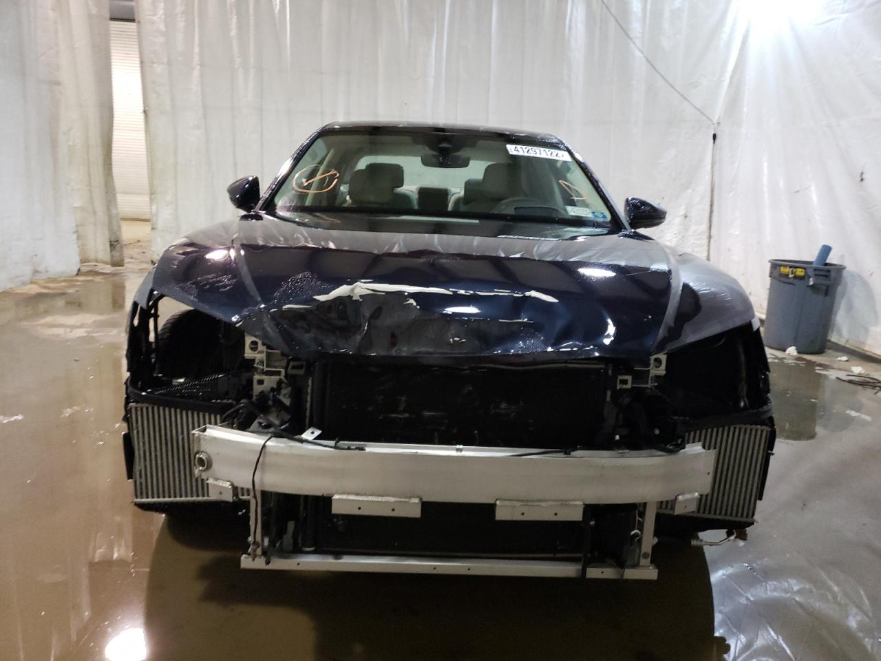 Photo 10 from auction – 2020 AUDI A8 L with VIN WAU8EAF85LN014018