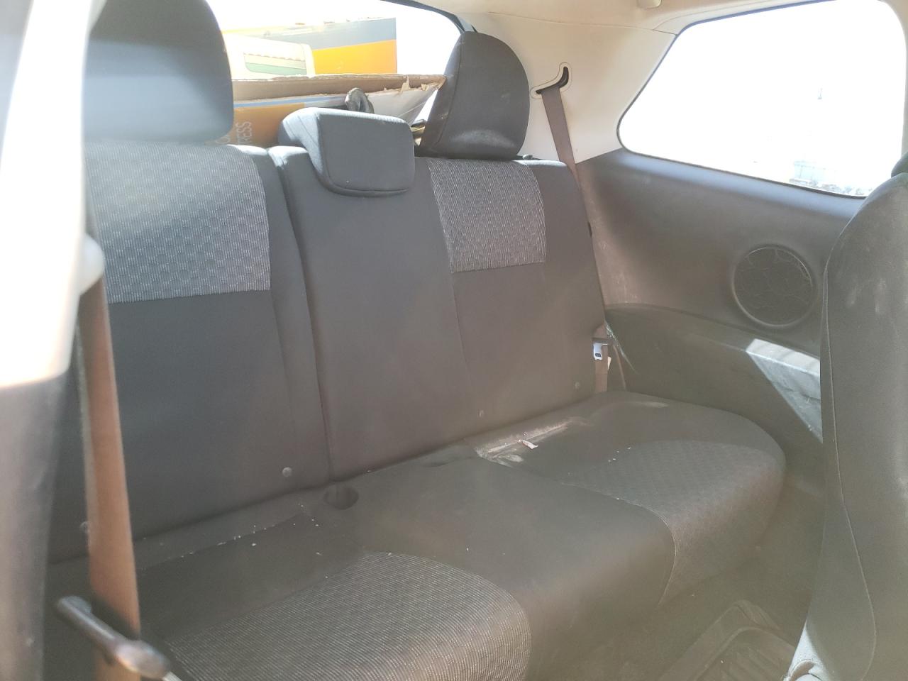 Photo 6 from auction – 2014 TOYOTA YARIS with VIN JTDJTUD31ED583492