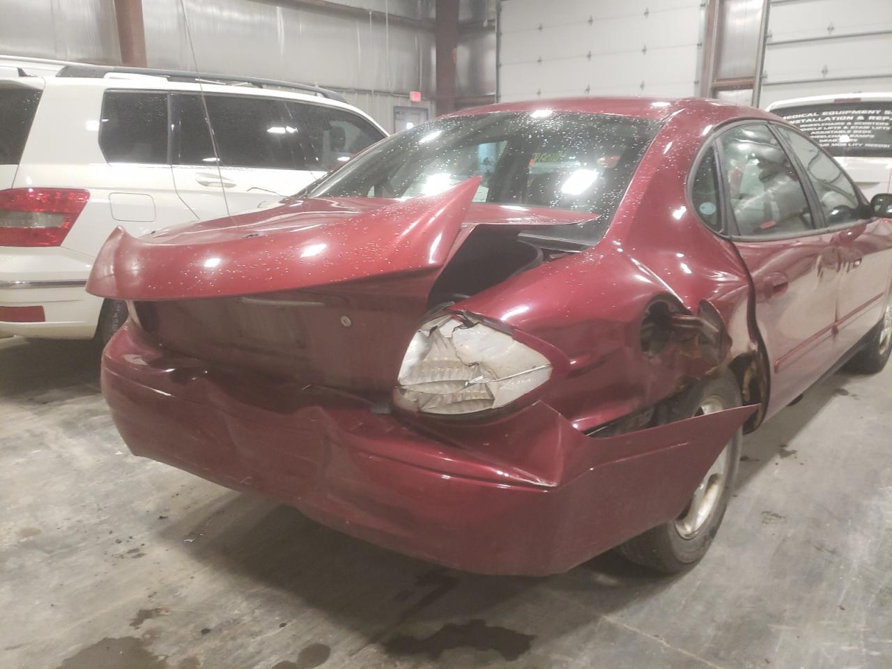 Photo 9 from auction – 2003 FORD TAURUS SES with VIN 1FAFP55S43G232633