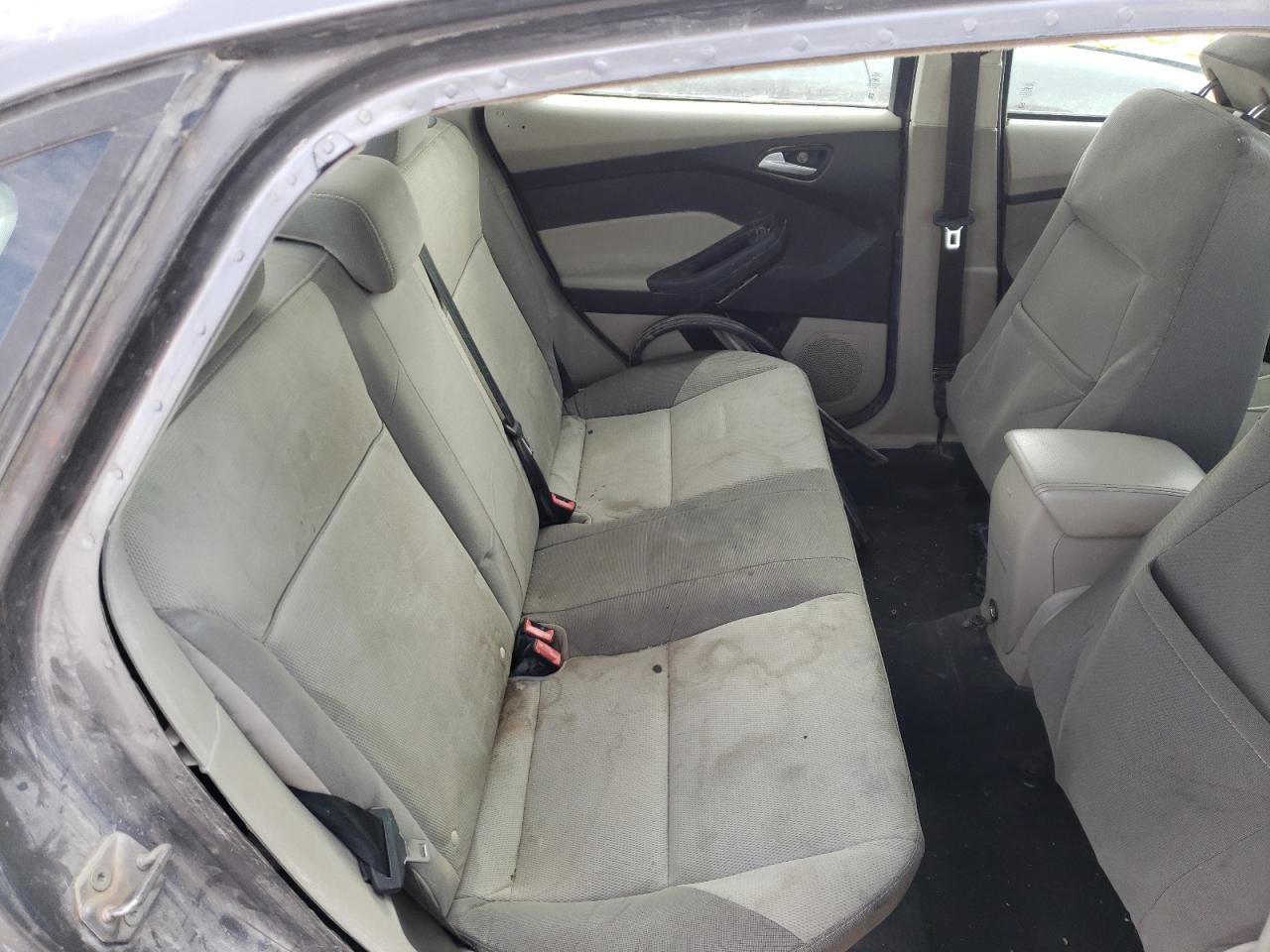 Photo 6 from auction – 2013 FORD FOCUS SE with VIN 1FADP3F20DL321683