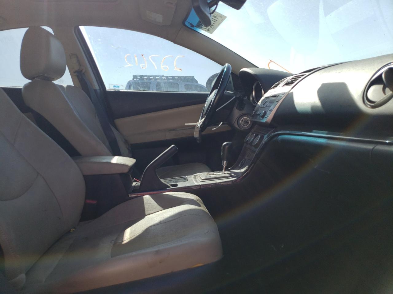 Photo 5 from auction – 2009 MAZDA 6 S with VIN 1YVHP82BX95M12190