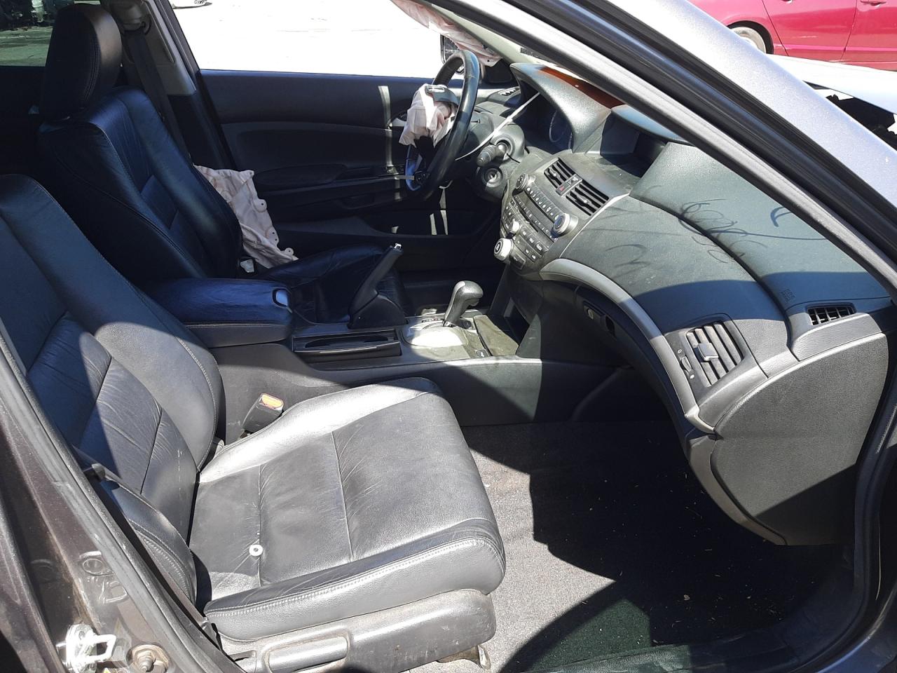 Photo 5 from auction – 2011 HONDA ACCORD SE with VIN 1HGCP2F68BA107781