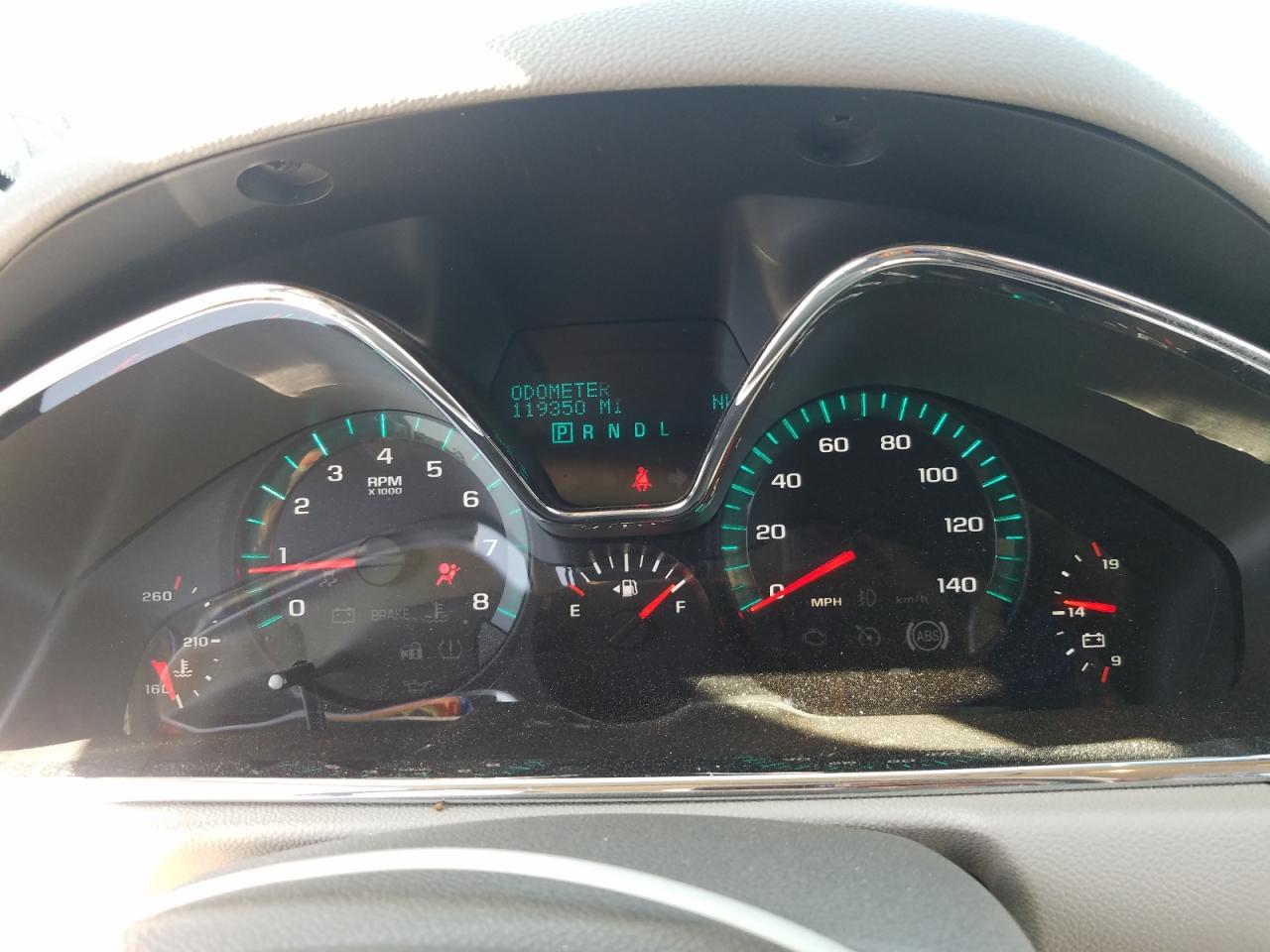 Photo 8 from auction – 2017 CHEVROLET TRAVERSE L with VIN 1GNKRGKDXHJ112096