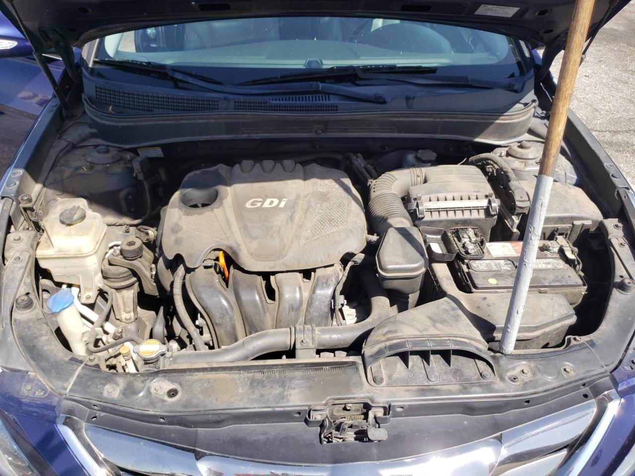 Photo 7 from auction – 2011 HYUNDAI SONATA SE with VIN 5NPEC4ACXBH125185