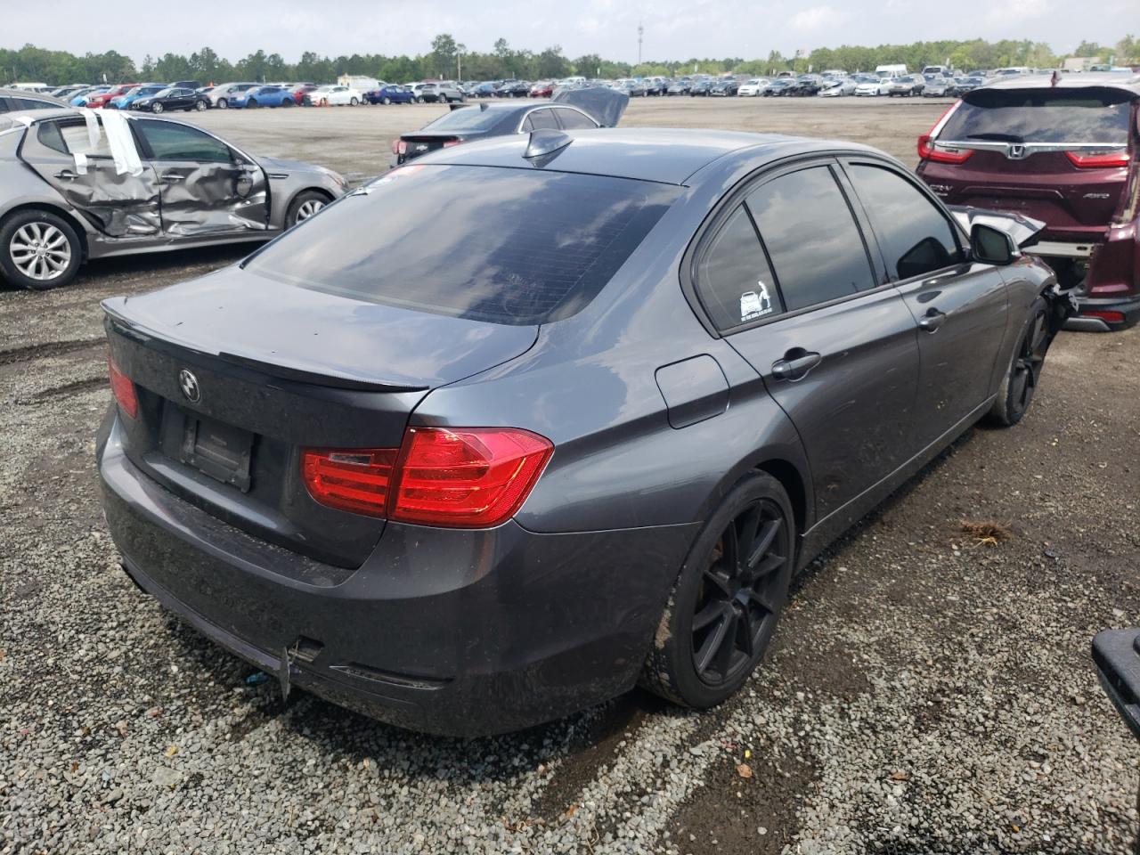 Photo 4 from auction – 2012 BMW 328 I with VIN WBA3A5C52CF259554