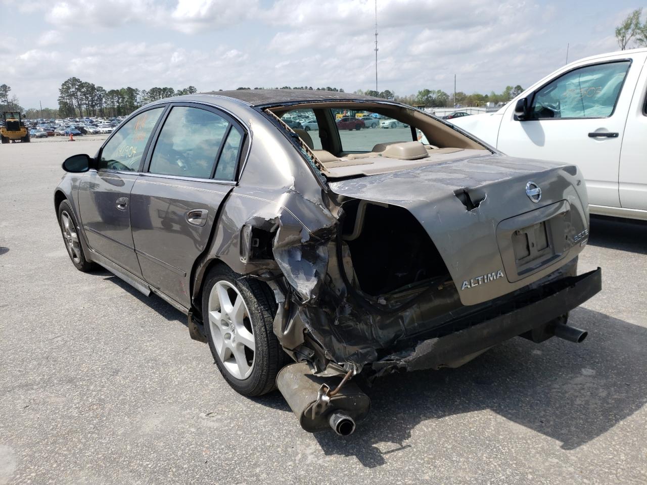 Photo 3 from auction – 2003 NISSAN ALTIMA SE with VIN 1N4BL11E83C121674