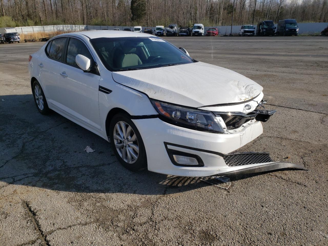 KIA OPTIMA EX 2015 with VIN 5XXGN4A71FG480673 - Photo from auction