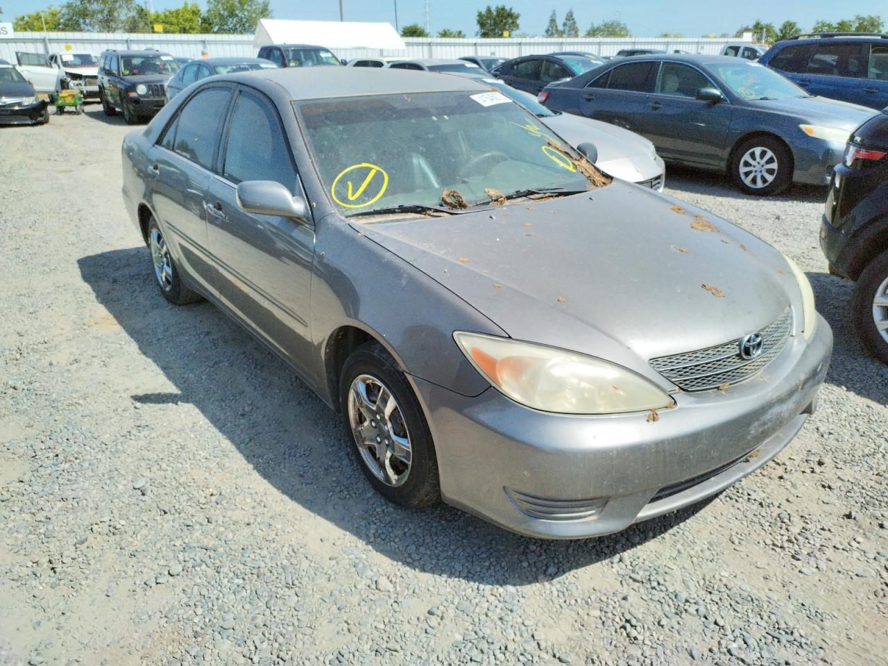 TOYOTA CAMRY LE 2003 with VIN 4T1BE32K83U642291 - Photo from auction