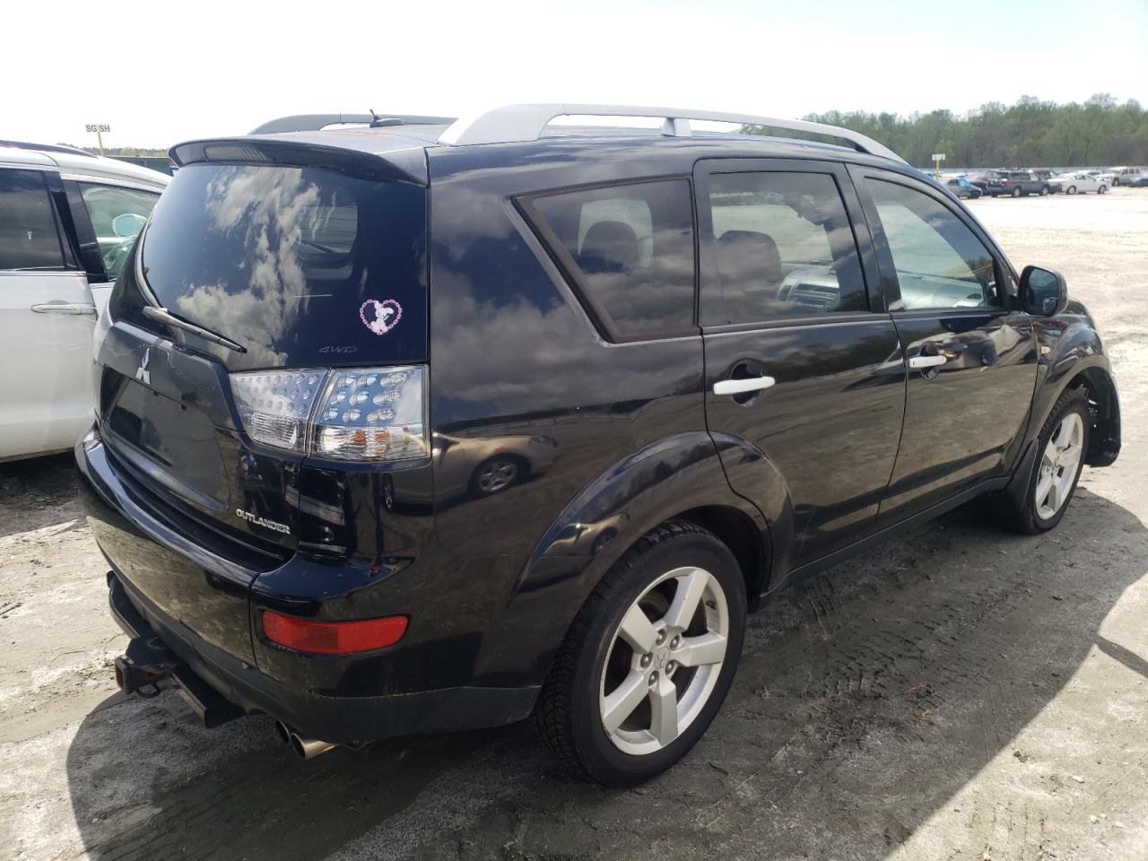 Photo 4 from auction – 2007 MITSUBISHI OUTLANDER with VIN JA4MT41X07Z008711