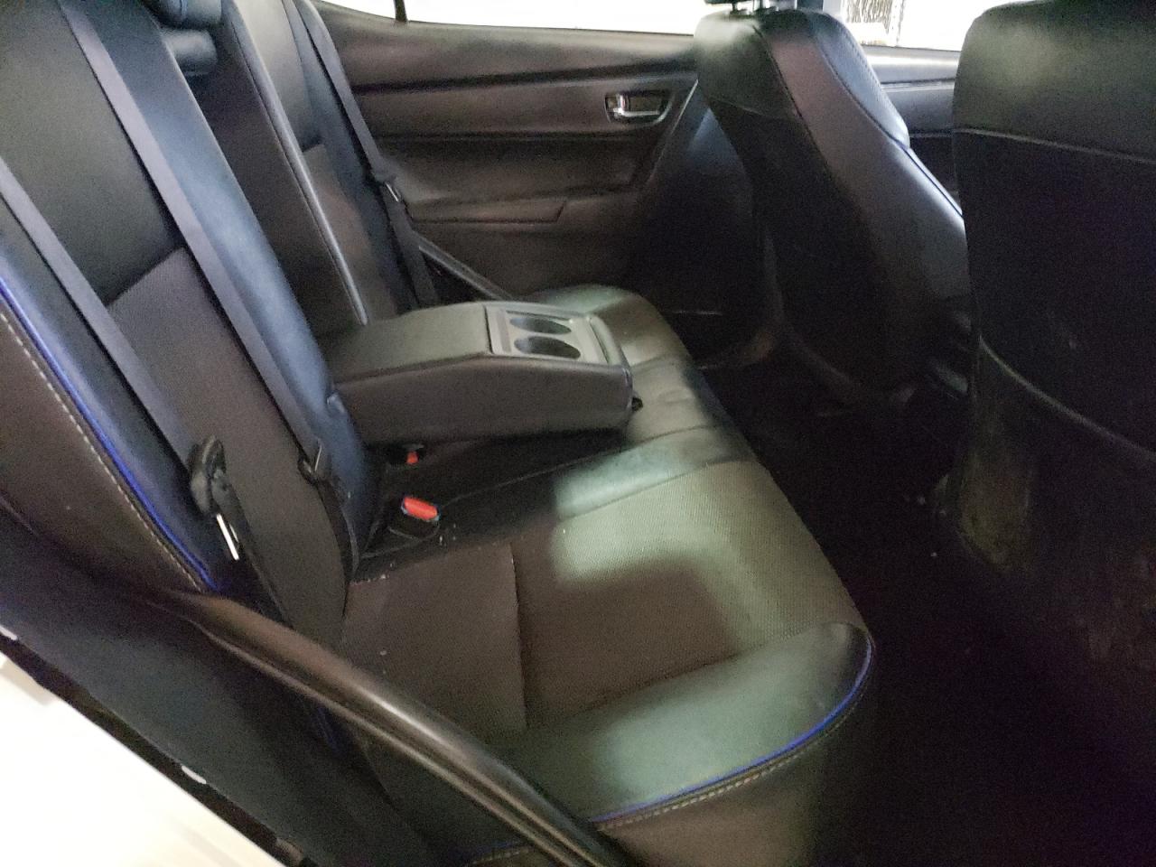 Photo 6 from auction – 2017 TOYOTA COROLLA L with VIN 2T1BURHE4HC801307