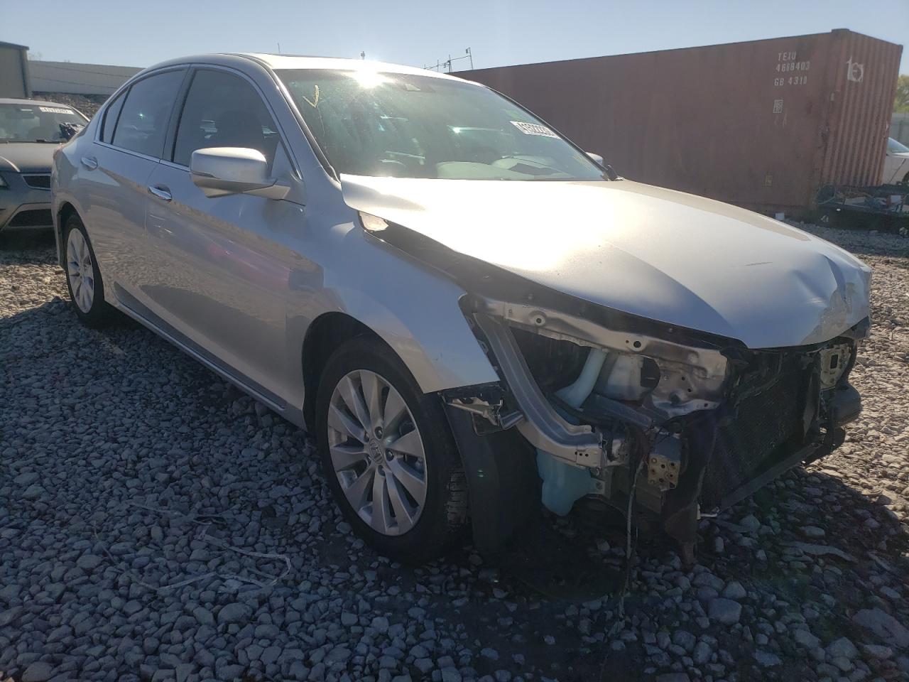 HONDA ACCORD EXL 2015 with VIN 1HGCR3F83FA012200 - Photo from auction