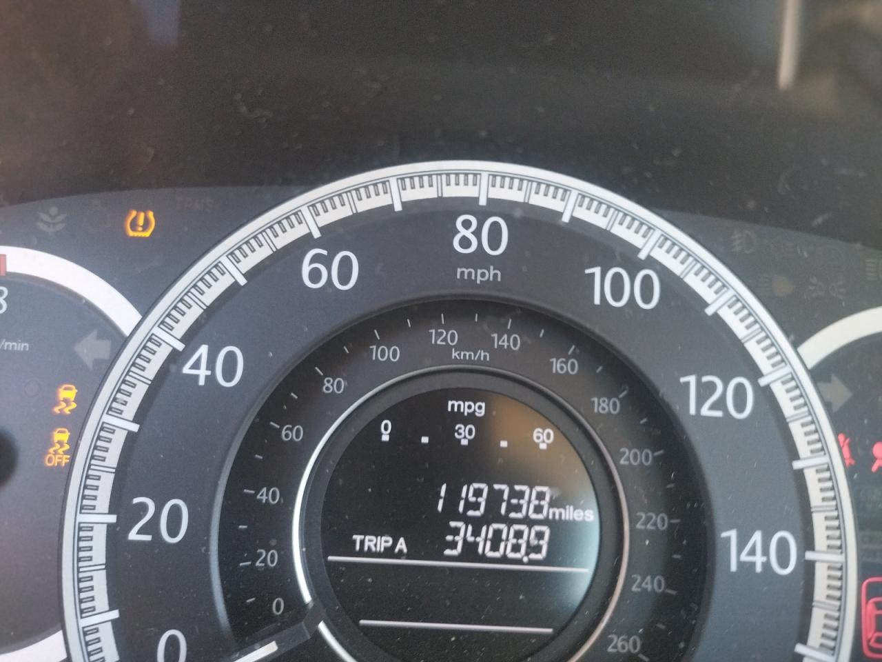 Photo 8 from auction – 2015 HONDA ACCORD LX with VIN 1HGCR2F30FA248124