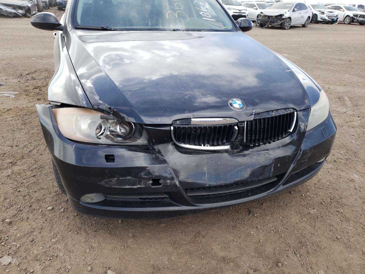Photo 9 from auction – 2007 BMW 328 XI with VIN WBAVC93567KX61717