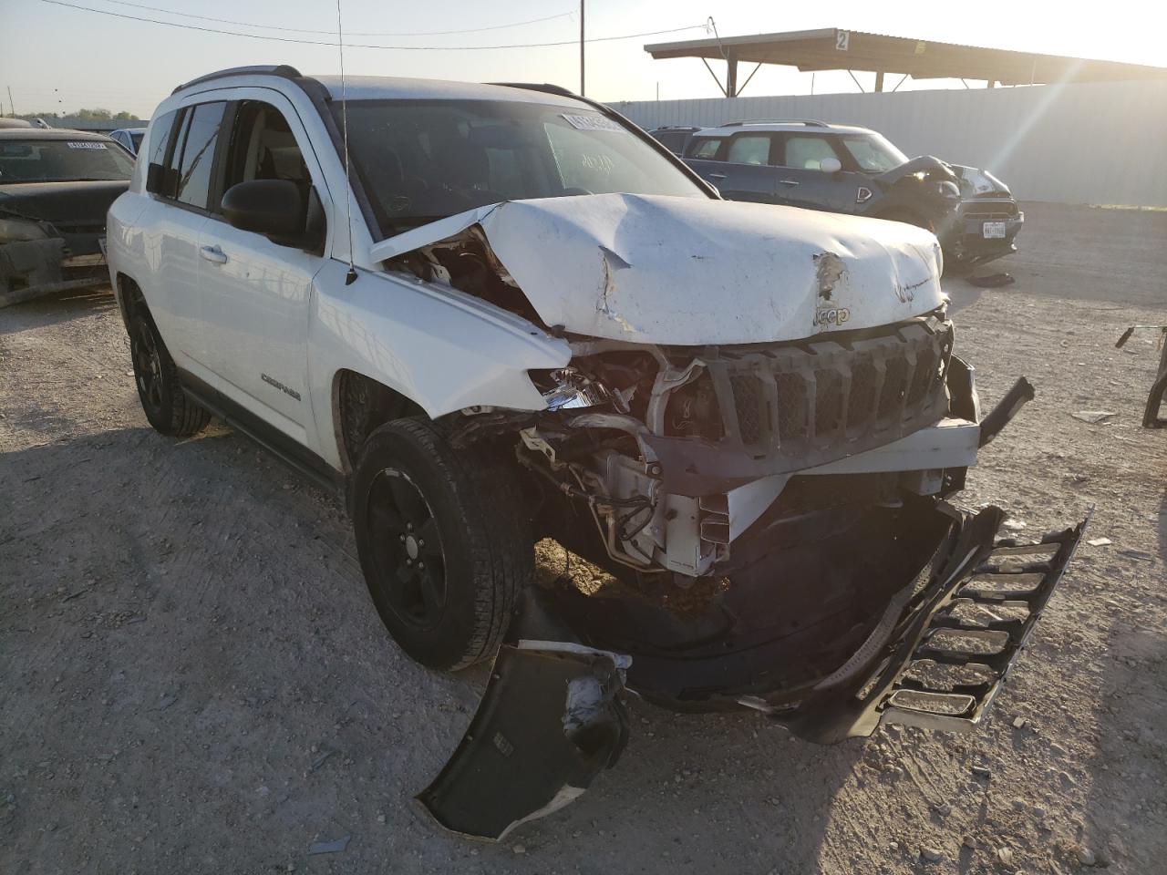 JEEP COMPASS SP 2016 with VIN 1C4NJCBA4GD622937 - Photo from auction