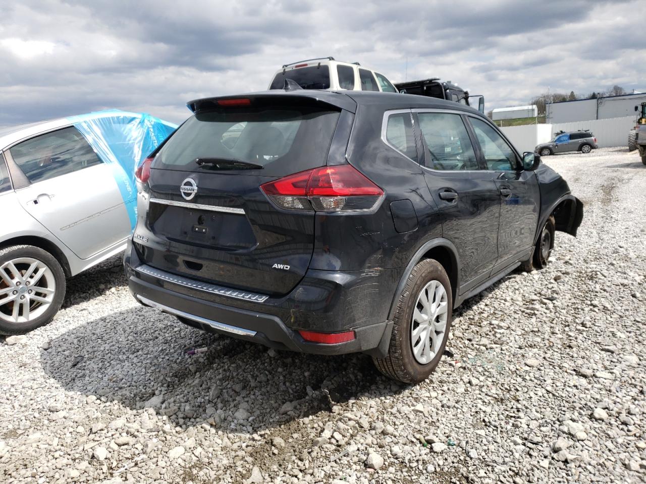 Photo 15 from auction – 2018 NISSAN ROGUE S with VIN KNMAT2MV5JP506218