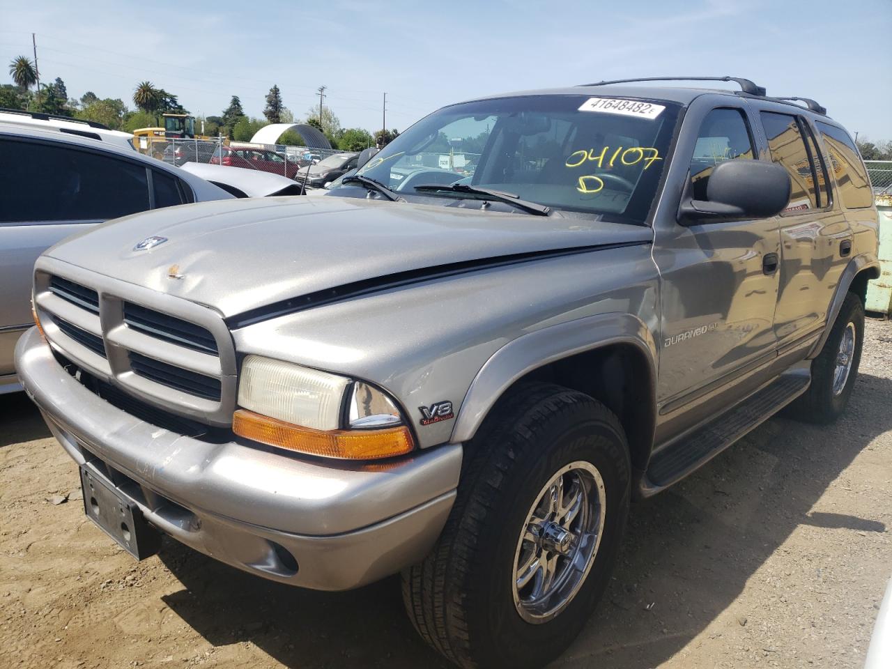 Photo 2 from auction – 2000 DODGE DURANGO with VIN 1B4HS28N4YF269956