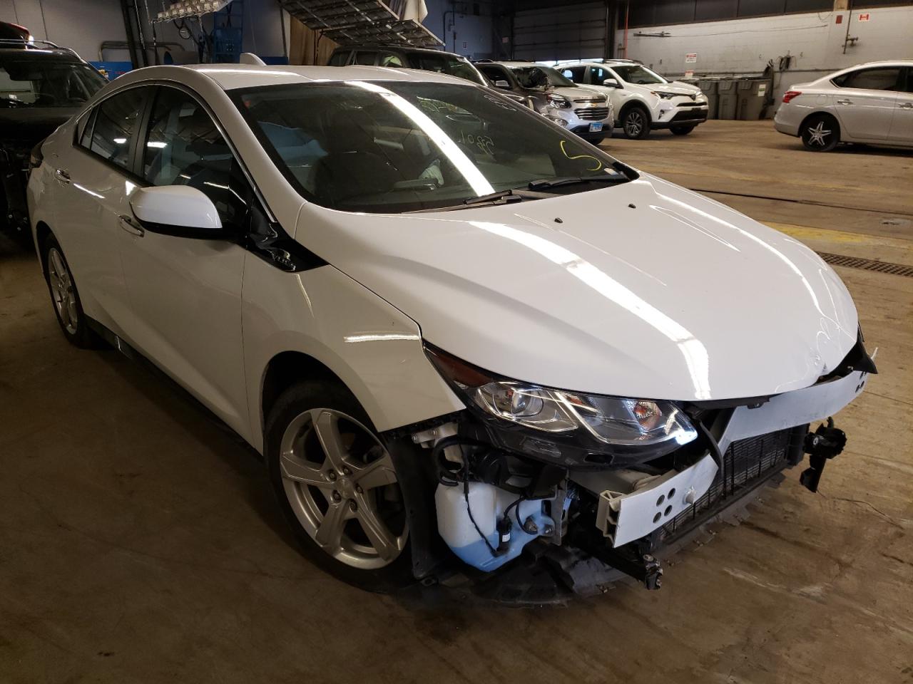 CHEVROLET VOLT LT 2017 with VIN 1G1RA6S5XHU209906 - Photo from auction