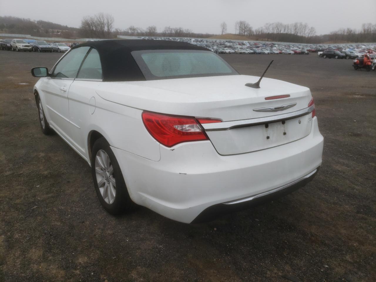 Photo 3 from auction – 2011 CHRYSLER 200 TOURIN with VIN 1C3BC2EB6BN568155