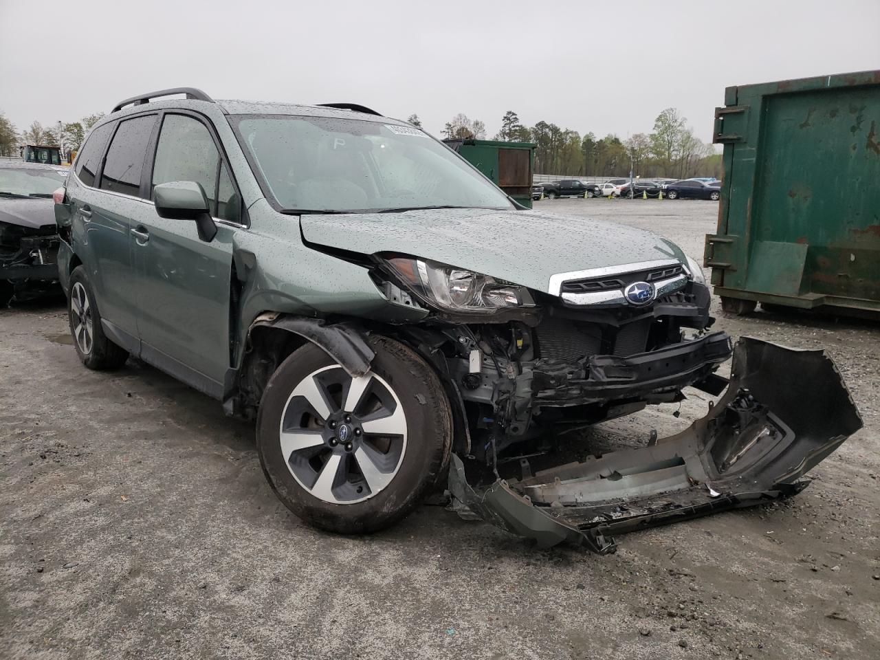 SUBARU FORESTER 2 2017 with VIN JF2SJAJC7HH415772 - Photo from auction