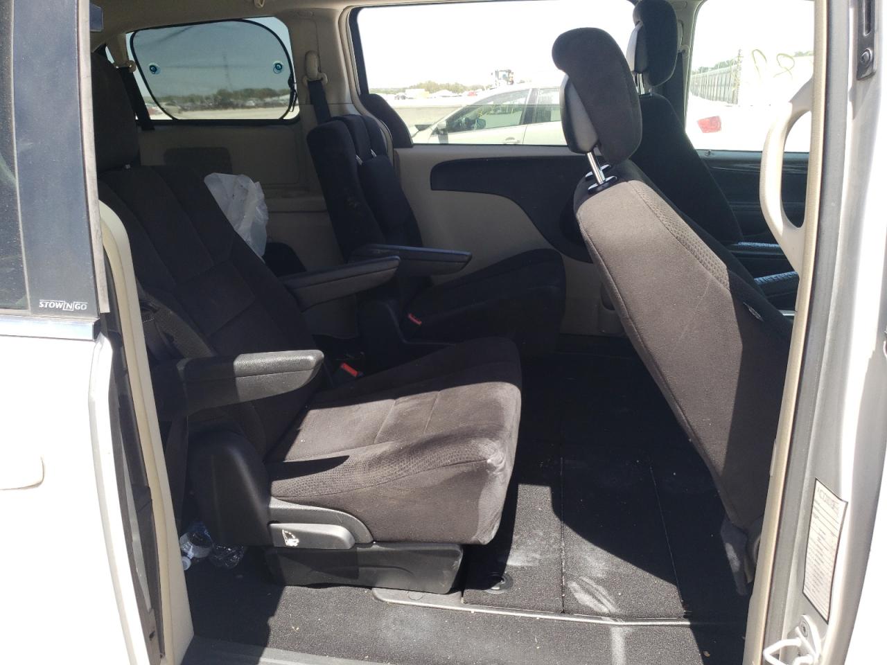 Photo 6 from auction – 2012 DODGE GRAND CARA with VIN 2C4RDGDG4CR246894