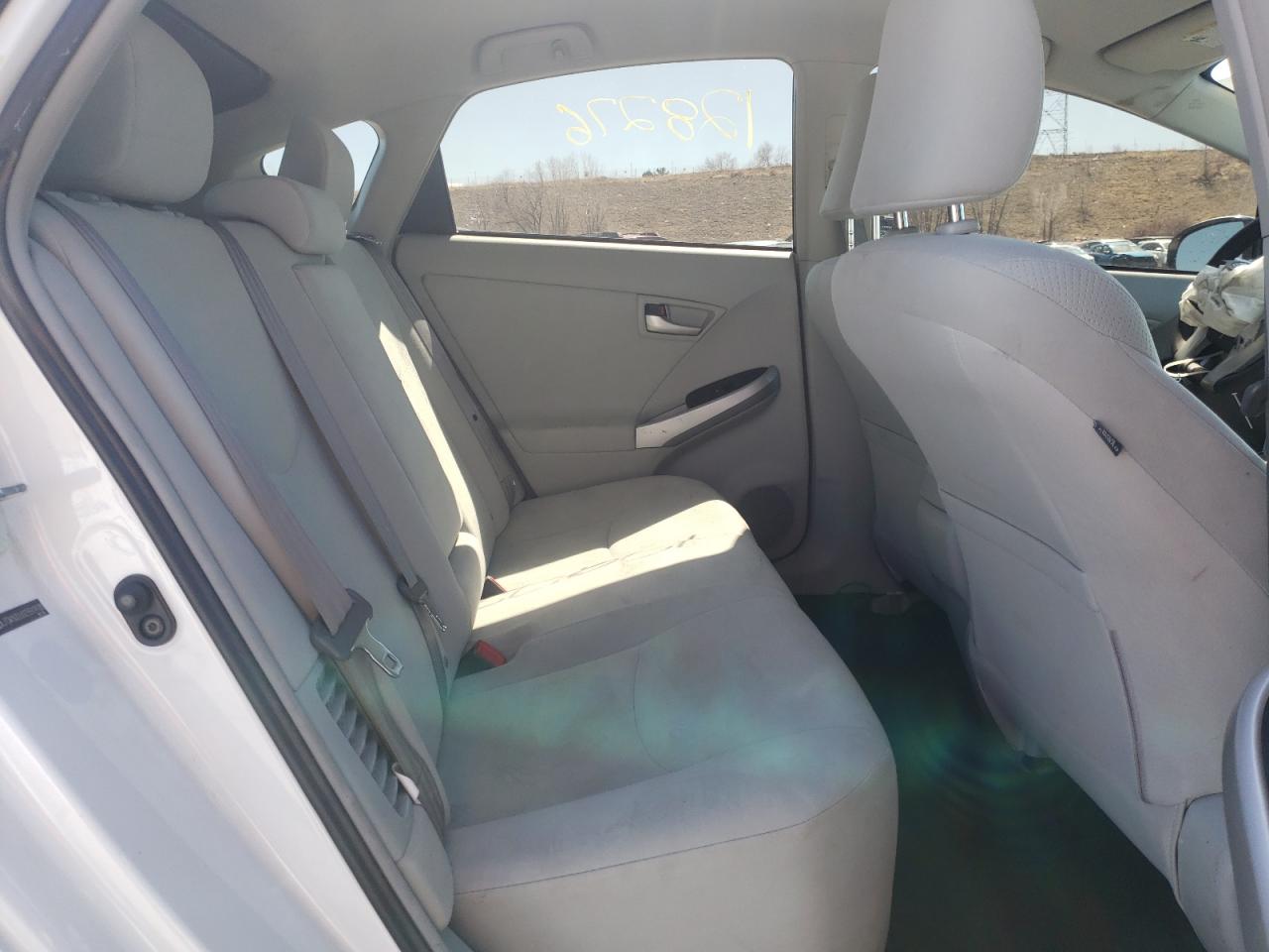 Photo 6 from auction – 2012 TOYOTA PRIUS with VIN JTDKN3DU0C5519100