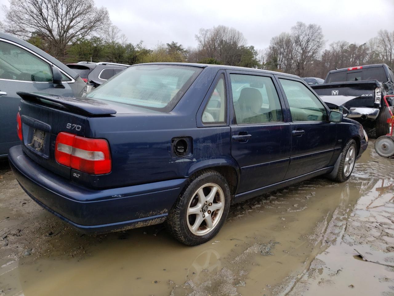 Photo 4 from auction – 1998 VOLVO S70 GLT with VIN YV1LS567XW1523032
