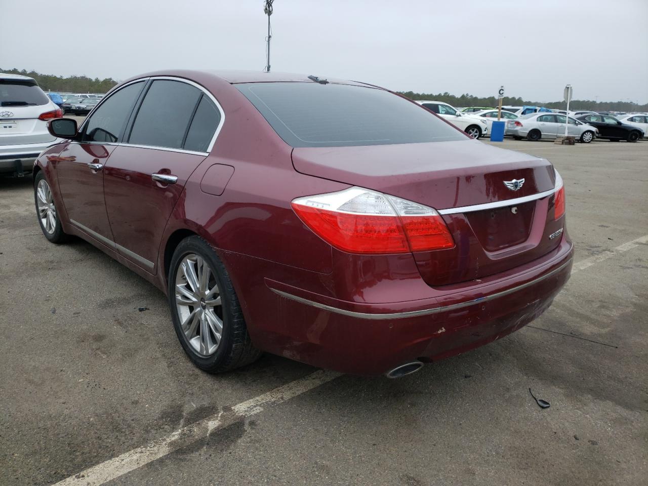 Photo 3 from auction – 2011 HYUNDAI GENESIS 4. with VIN KMHGC4DF7BU138427