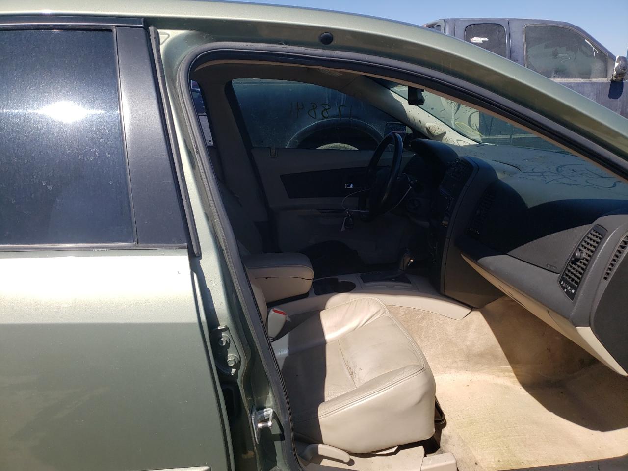 Photo 5 from auction – 2005 CADILLAC CTS HI FEA with VIN 1G6DP567950109744