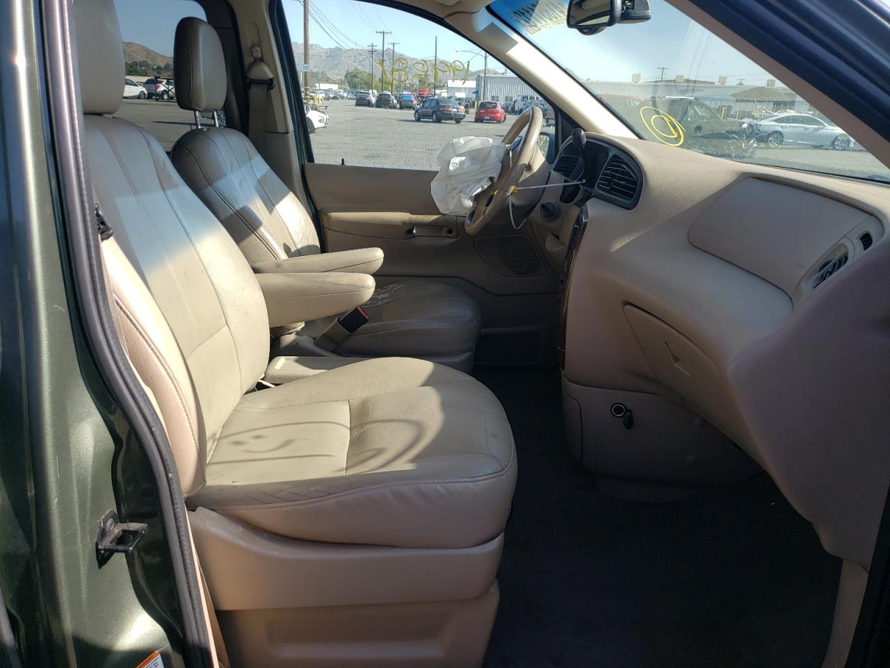 Photo 5 from auction – 2003 FORD WINDSTAR S with VIN 2FMDA53453BA88701