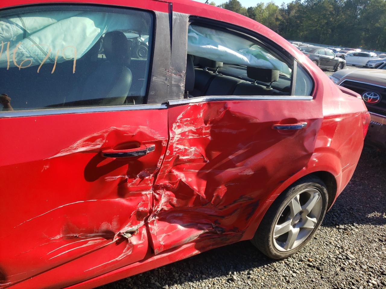 Photo 9 from auction – 2015 CHEVROLET SONIC LTZ with VIN 1G1JE5SB2F4105666