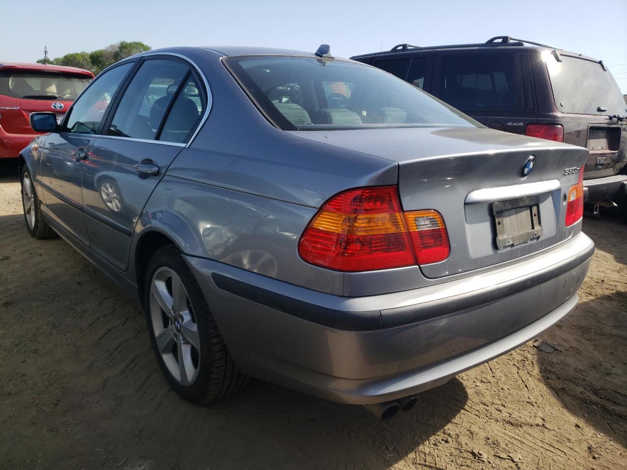 Photo 3 from auction – 2004 BMW 330 XI with VIN WBAEW53444PN36699