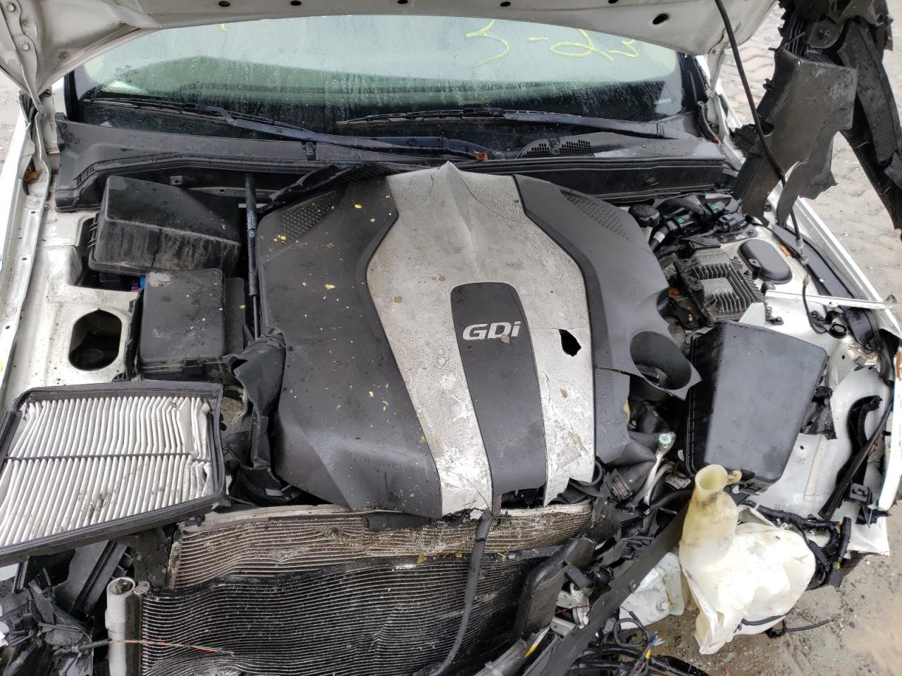 Photo 7 from auction – 2012 HYUNDAI GENESIS 3. with VIN KMHGC4DD3CU167438