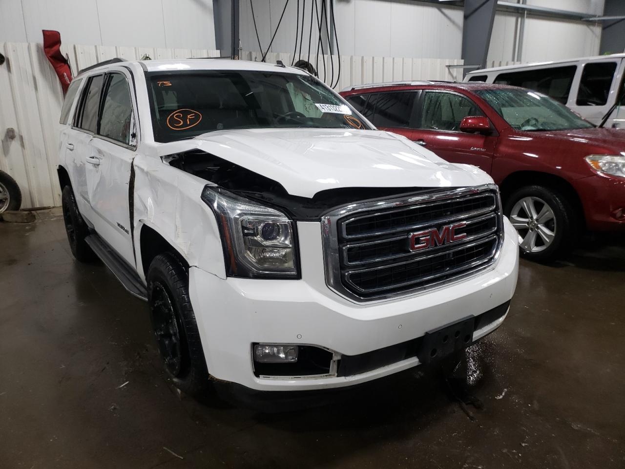 Photo 1 from auction – 2015 GMC YUKON SLE with VIN 1GKS2AKC1FR125498