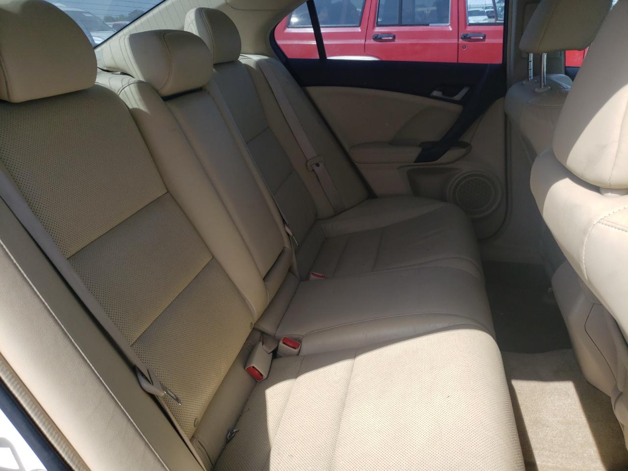 Photo 6 from auction – 2010 ACURA TSX with VIN JH4CU2F66AC039327