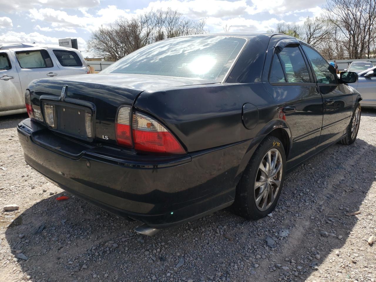 Photo 4 from auction – 2006 LINCOLN LS with VIN 1LNFM87A96Y640824