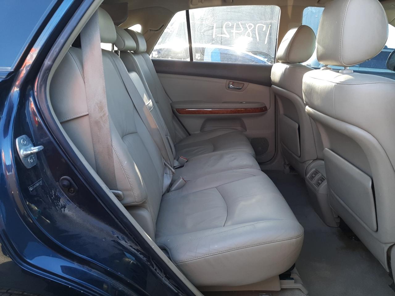 Photo 6 from auction – 2006 LEXUS RX 330 with VIN JTJHA31U860101487