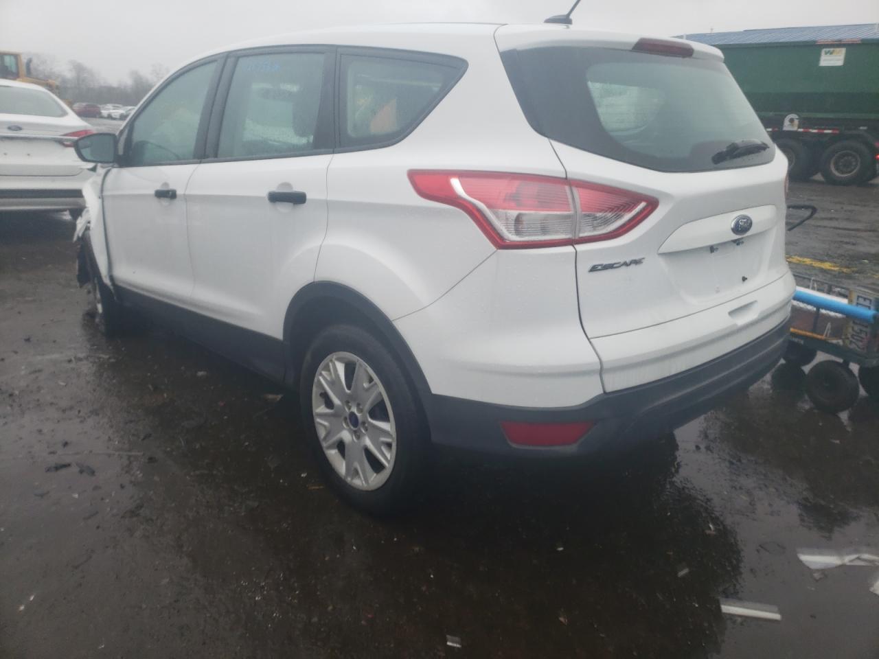 Photo 3 from auction – 2014 FORD ESCAPE S with VIN 1FMCU0F7XEUC80785
