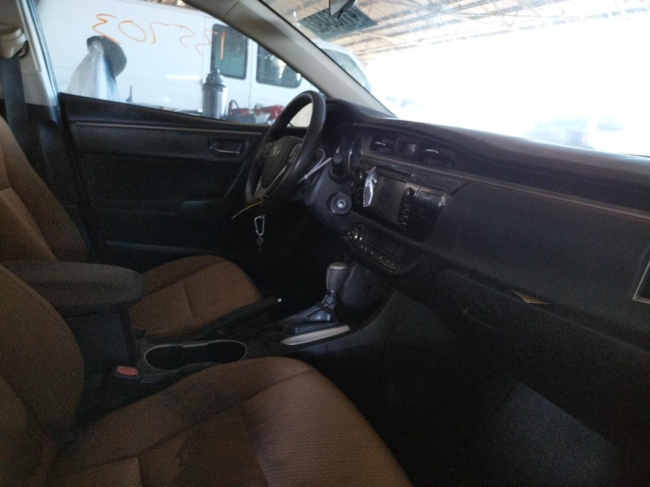 Photo 5 from auction – 2014 TOYOTA COROLLA L with VIN 5YFBURHE5EP028620