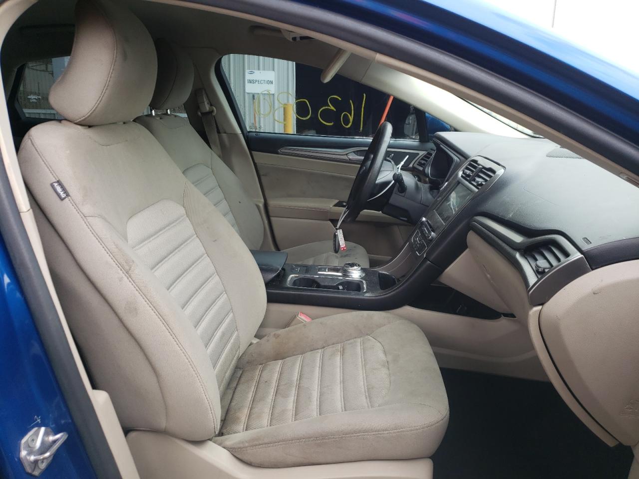 Photo 5 from auction – 2017 FORD FUSION SE with VIN 3FA6P0H75HR170105