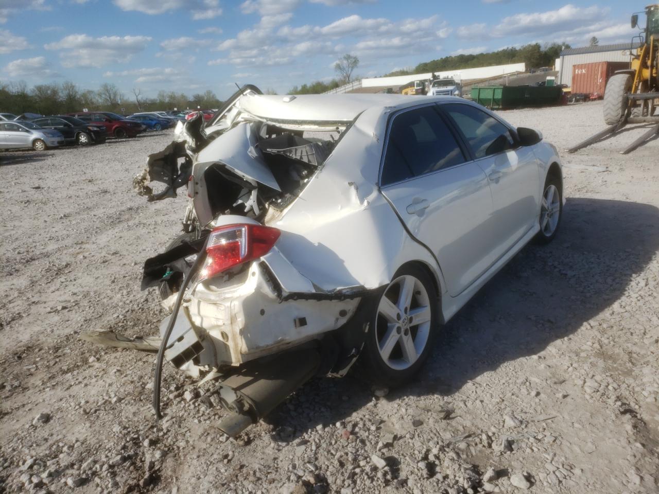 Photo 4 from auction – 2014 TOYOTA CAMRY L with VIN 4T1BF1FK4EU414464
