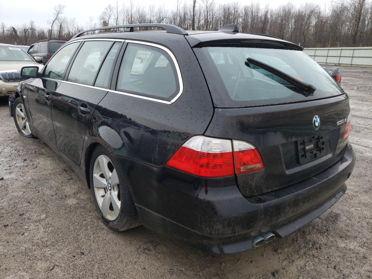 Photo 3 from auction – 2007 BMW 530 XIT with VIN WBANN73567CN04016