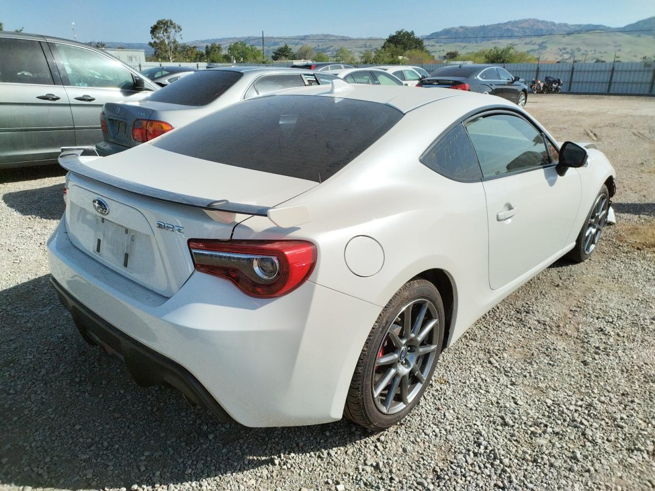 Photo 4 from auction – 2017 SUBARU BRZ 2.0 LI with VIN JF1ZCAC15H9604956