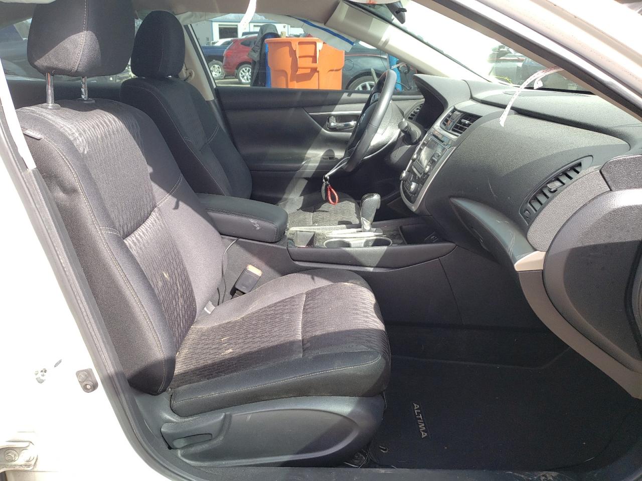 Photo 5 from auction – 2018 NISSAN ALTIMA 2.5 with VIN 1N4AL3AP7JC207239
